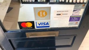 De raamsticker van Medisch Toiletpas Nederland.